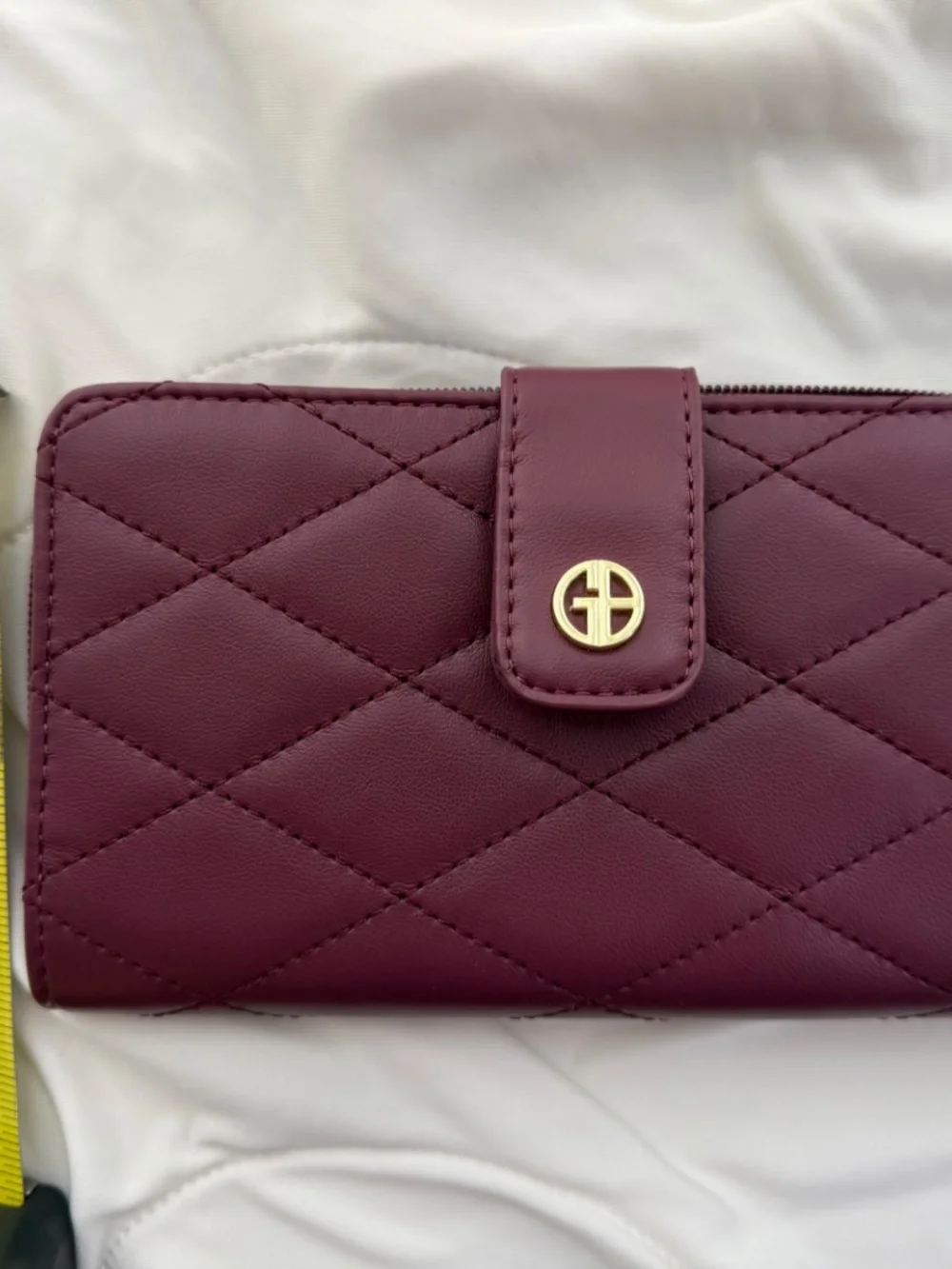 Giani Bernini Aio Quilted Wallet- Burgundy